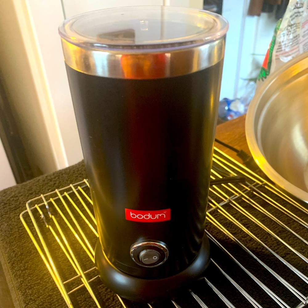Bodum milk frother
